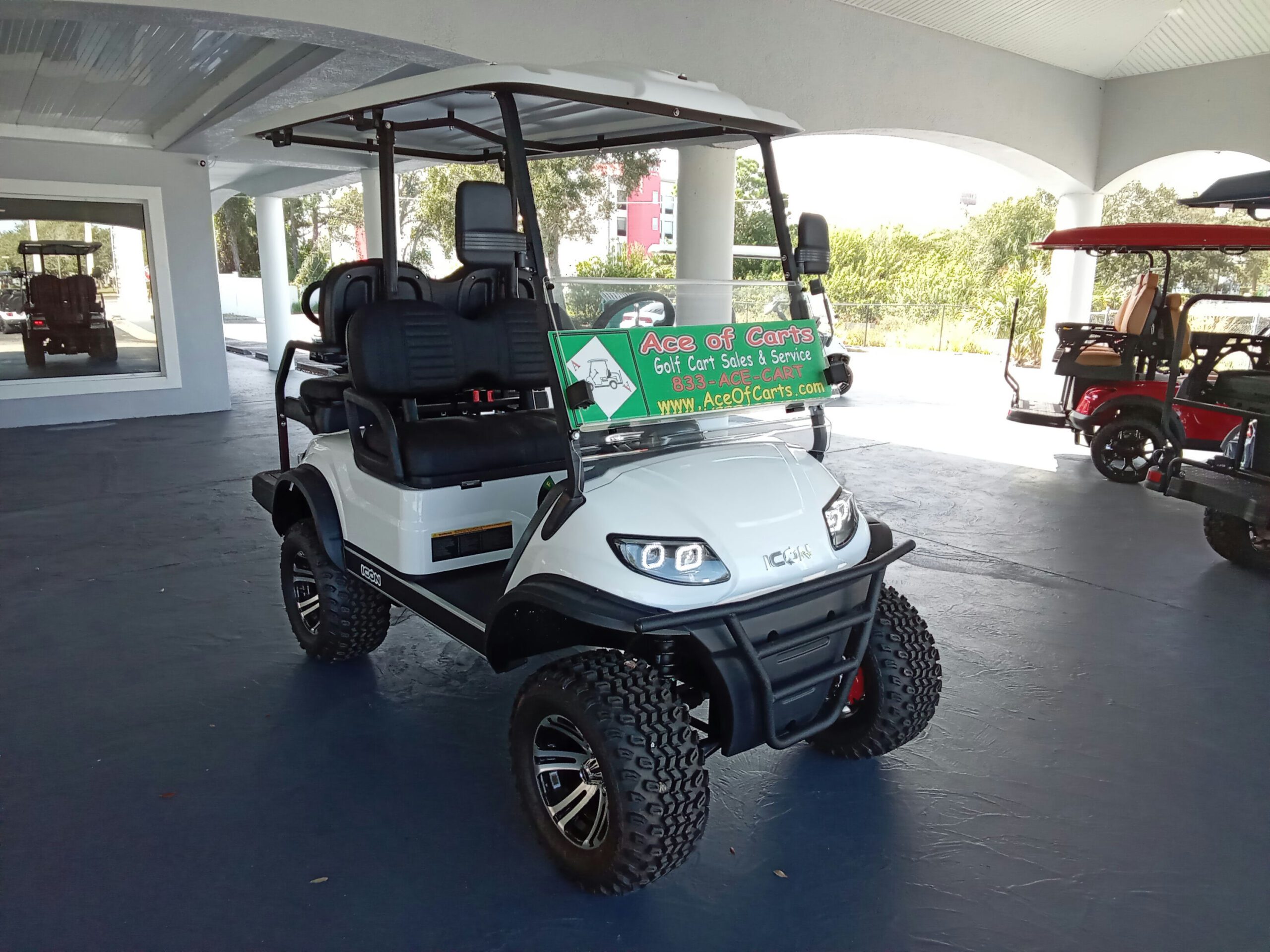 Club Car Tempo 2-Pass FLA Electric Non-Lifted Premium